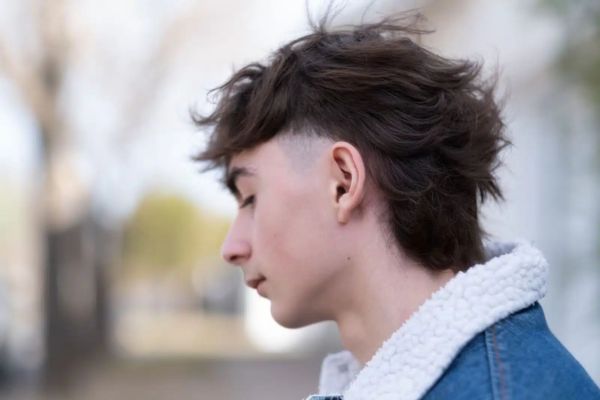 Wolf cut homme